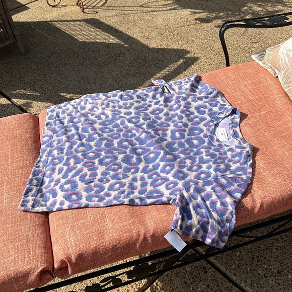 SOL ANGELES Anthropologie Blue and Purple Leopard Print Tee - small - Picture 3 of 15